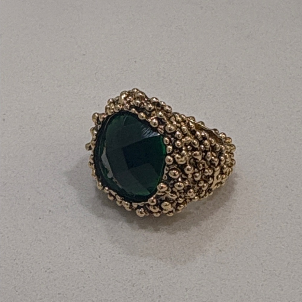 Vintage Emerald Statement Ring - image 5